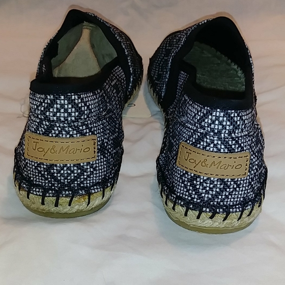 Black/White Slip On Flats size 11 - Picture 5 of 8